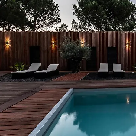 Le Pakok Bed & Breakfast 3*