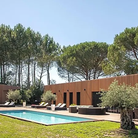 Bed & Breakfast Le Pakok 3*