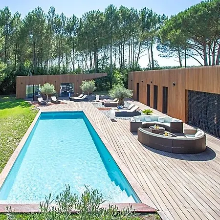 Le Pakok Bed & Breakfast